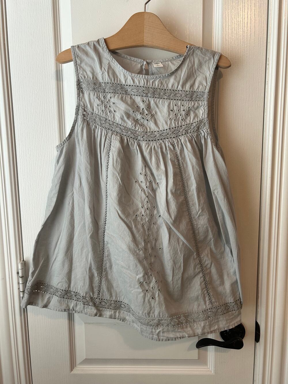 Old Navy grey cotton sleeveless top Large